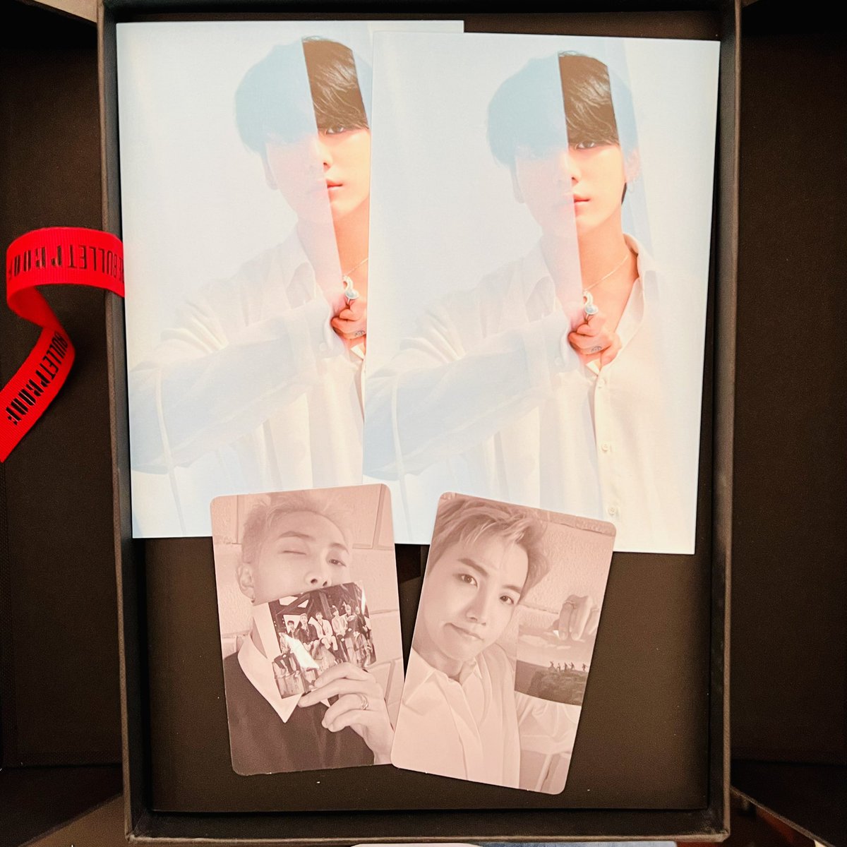 blond_sassy's tweet photo. My albums arrived! My pulls 💜 #BTS_Proof #BTS_YetToCome #BTSCOMEBACK2022 https://t.co/UIWjWKko5d