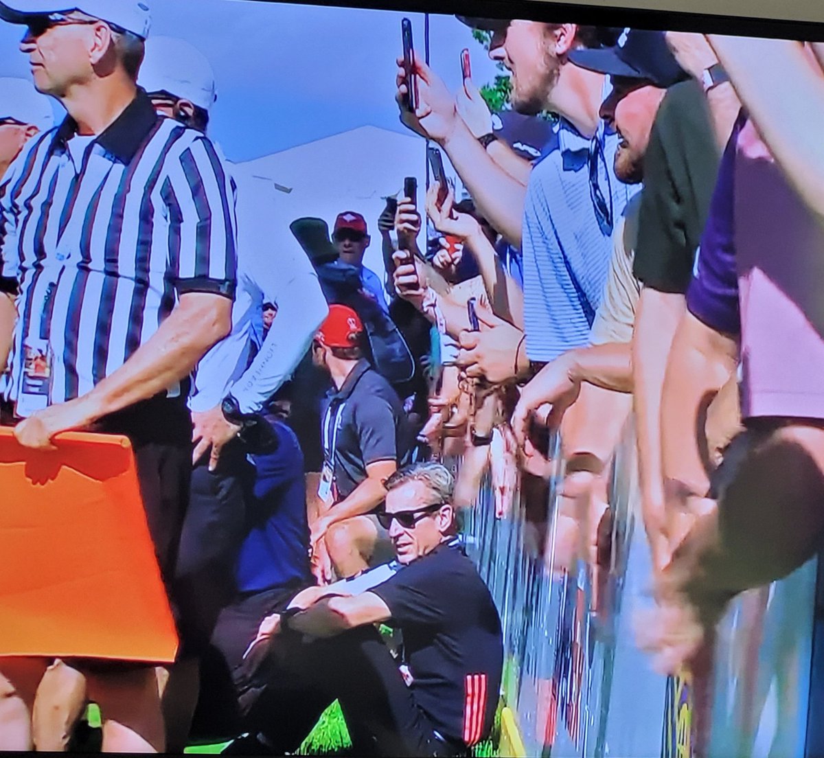 AdamParent4's tweet photo. Watching the 3rd round of @RBCCanadianOpen and noticed @BobWeeksTSN just chilling against the boards.  @GrahamDeLaet can't you find him a better seat? https://t.co/R0kXgCpnlv