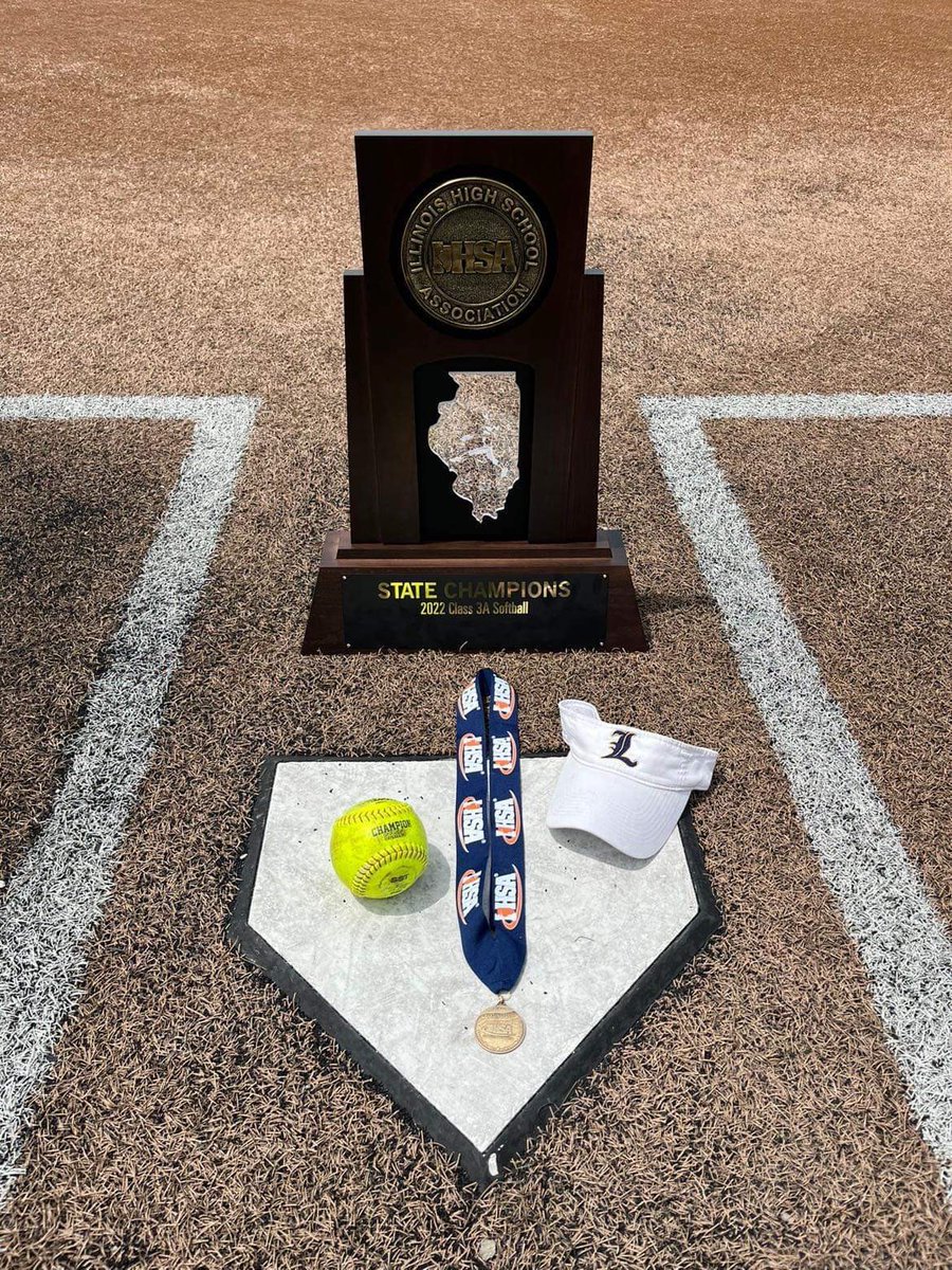 Lemont Softball tweet media