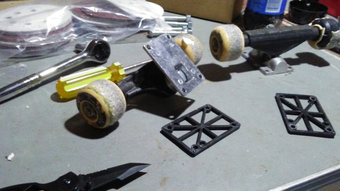 JIG-A-LOO, for when its dry n' craked 🤓 https://t.co/1yPc5dkOvp