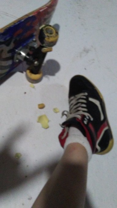 JIG-A-LOO, for when its dry n' craked 🤓 https://t.co/1yPc5dkOvp