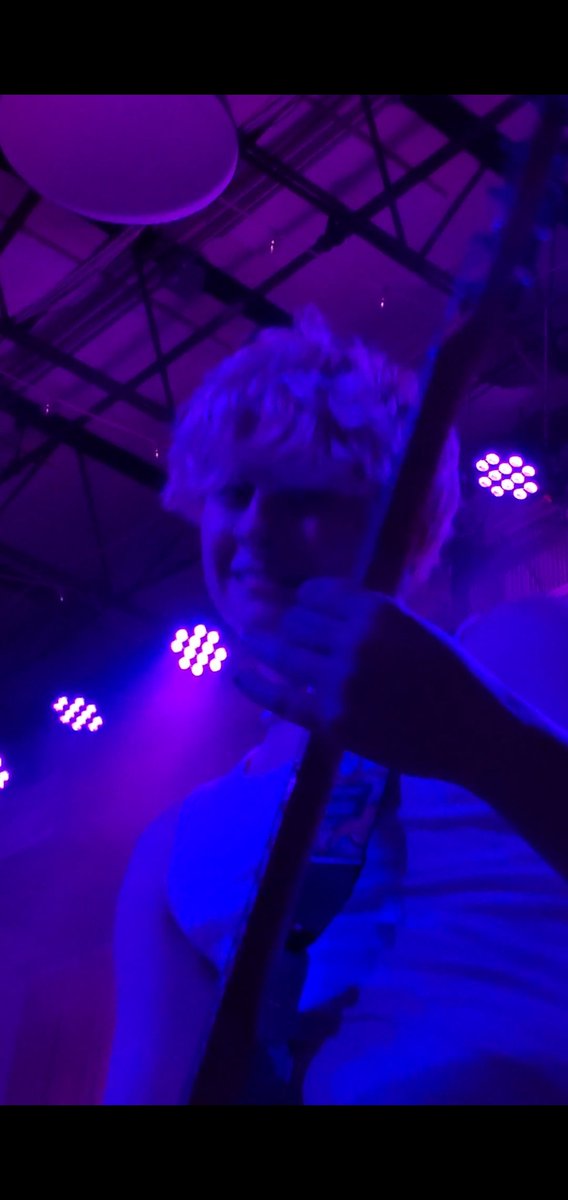 KaiMathew1's tweet photo. @noahfinnadams Ey m8 you looked in the camera 💅🏼😌✨️ https://t.co/l2UZSMPdTZ