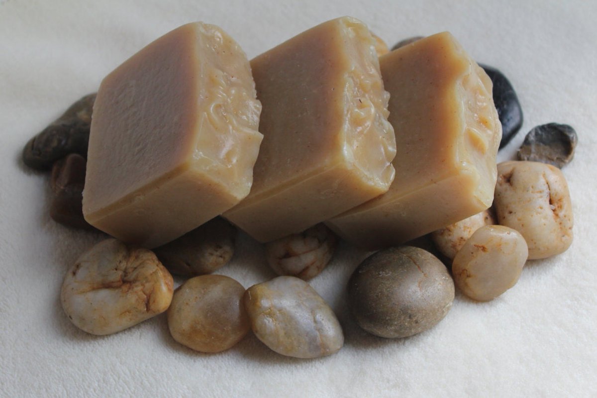 libertysoap's tweet photo. Cedar Vanilla Soap, All Natural Soap, Handmade Soap, Vegan Soap, Bar Soap, Woodsy Soap, Cold Processed Soap, Moisturizing Bar, Gift, Unisex https://t.co/wM9pg71nHA #facialcare #Etsy ##WashYourHands #Mensgrooming ##Handwashing #ecofriendly #ColdProcessedSoap https://t.co/Wa7jEvt1XP