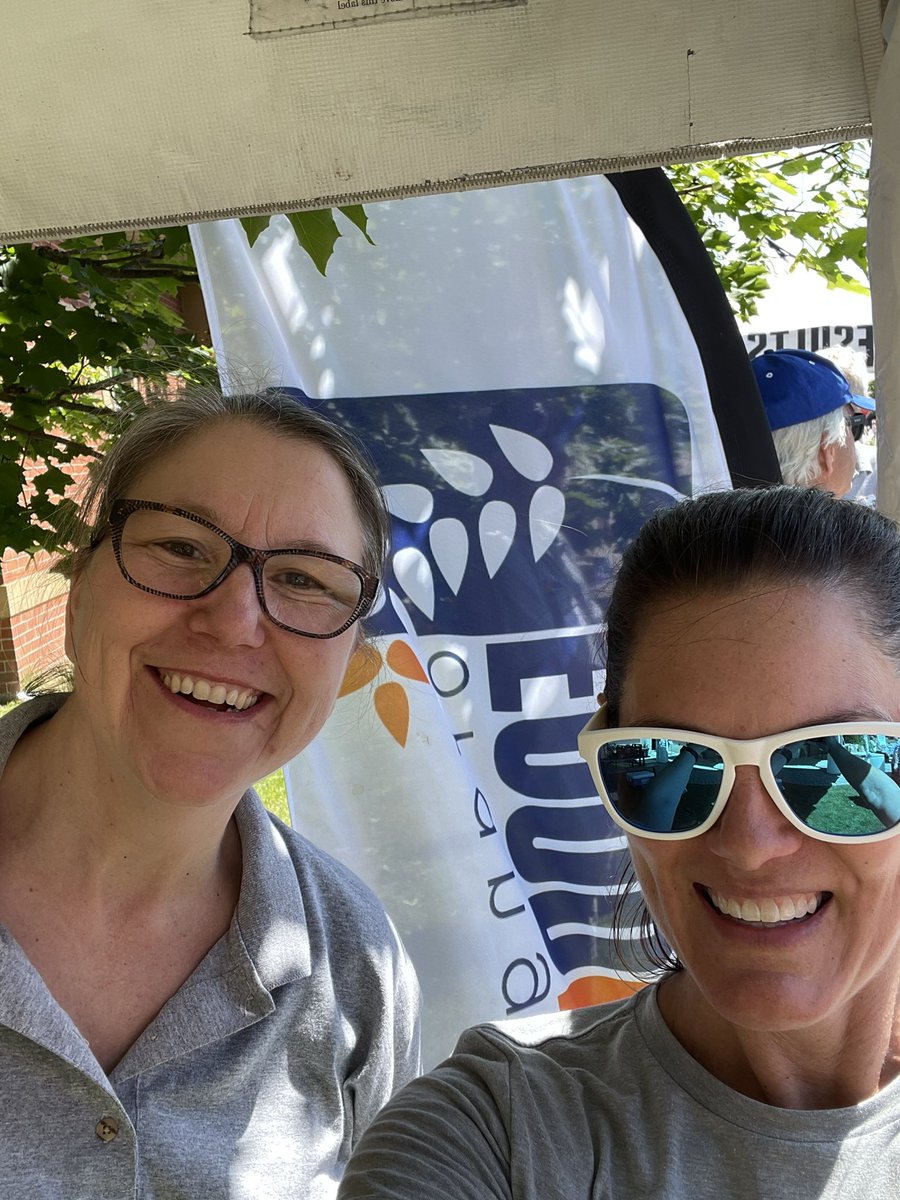DCAFS's tweet photo. Fun and a great cause! Love supporting our local food banks! Big thanks to Compass Church for such a well run event! #compassrunforfood @orangevillefood https://t.co/F0F9OGqtrw