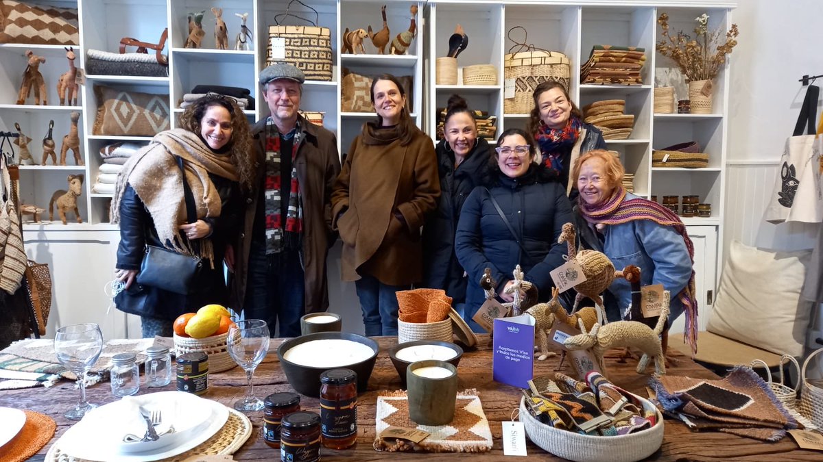 LiliPaniaguaF's tweet photo. #previa territorio y artesanía #DialogosGranChacoAmericano 🇦🇷🇧🇴🇵🇾 con #JanJarab #AltoComisionado #DDHH y @JessicaBraver @ONUArgentina @ColectivoGran @LeaMllt @mieux_migration @takuariju visitando a #UTCP @PaulinaNeyman #Comar #Matriarca @futurodelmonte @fgchaco @FPronorte https://t.co/KqyfZPkMbx