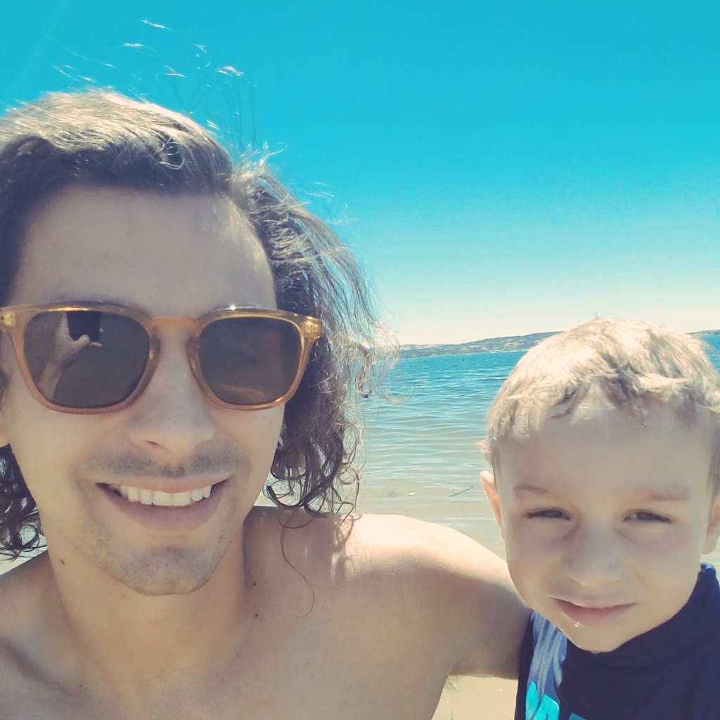 TravisWayne1's tweet photo. Me an lank on the water https://t.co/2E86SGwNwh