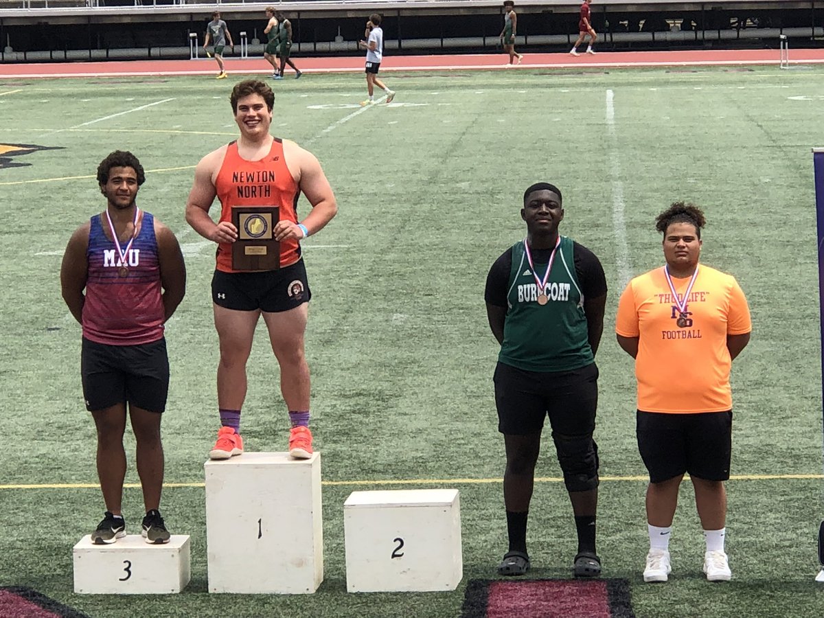 NNHSTigers's tweet photo. Max Klein wins and breaks the New Englands record with a 65’5” throw!! https://t.co/EN0JhOswgc