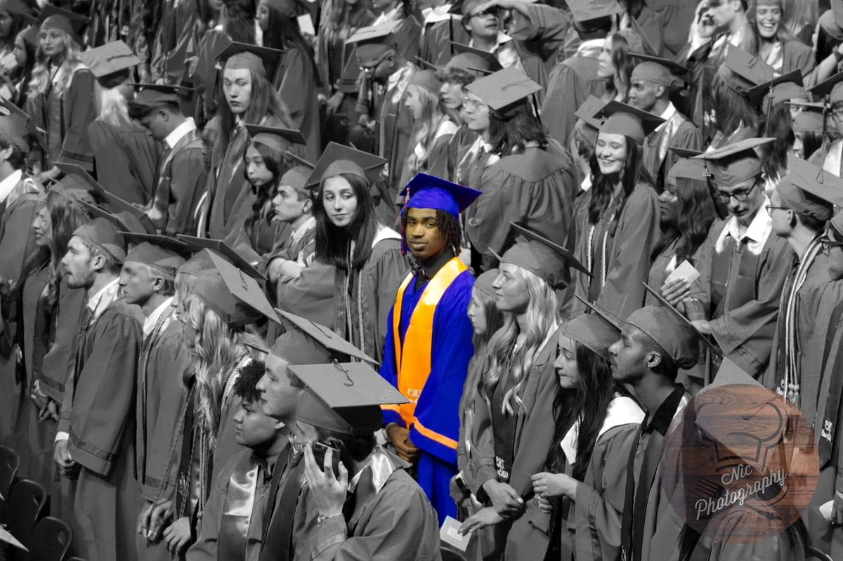 deguain1's tweet image. About May 28, 2022…#HeDidIt #HSGraduate #Next #StudentAthlete @MarkwillH