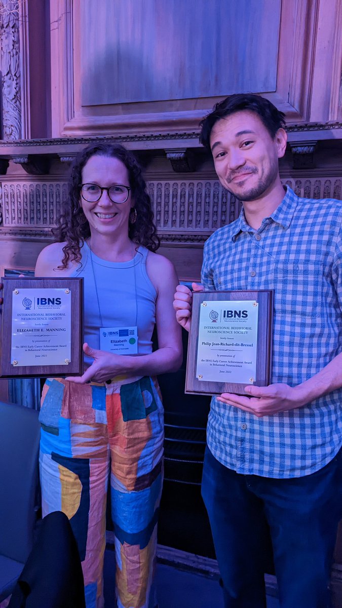 Lizzie Manning (@drlizziemanning) on Twitter photo 🏏 batting above our average <a href="/jess_nithi/">A/Prof Jess Nithianantharajah 🧠👩🏾🔬 🇱🇰🇦🇺</a>
<a href="/IBNSconnect/">IBNS</a> early career awardees 2021 and 2022 with <a href="/philJRDB/">Phil Jean-Richard-dit-Bressel</a> 🏏 batting above our average <a href="/jess_nithi/">A/Prof Jess Nithianantharajah 🧠👩🏾🔬 🇱🇰🇦🇺</a>
<a href="/IBNSconnect/">IBNS</a> early career awardees 2021 and 2022 with <a href="/philJRDB/">Phil Jean-Richard-dit-Bressel</a>