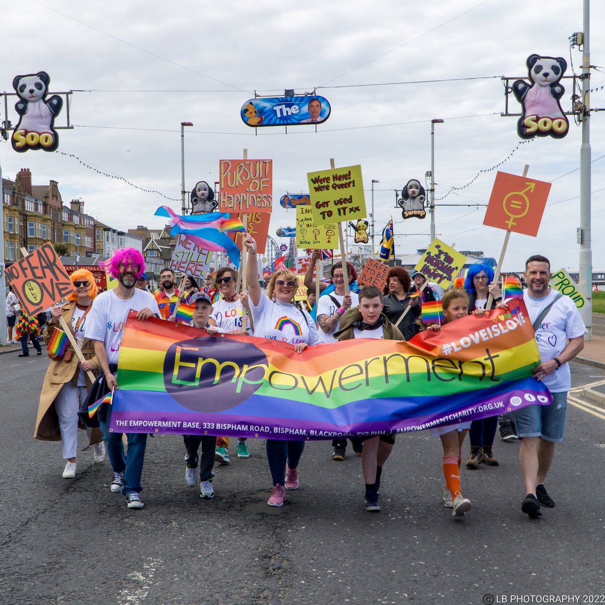 PositiveLee7's tweet photo. A great day had by all here at Blackpool Pride 2022. #Blackpool #BlackpoolPride #Pride #Pride2022 #bbcnorthwest #granadareports https://t.co/hrMQQ5xg5I