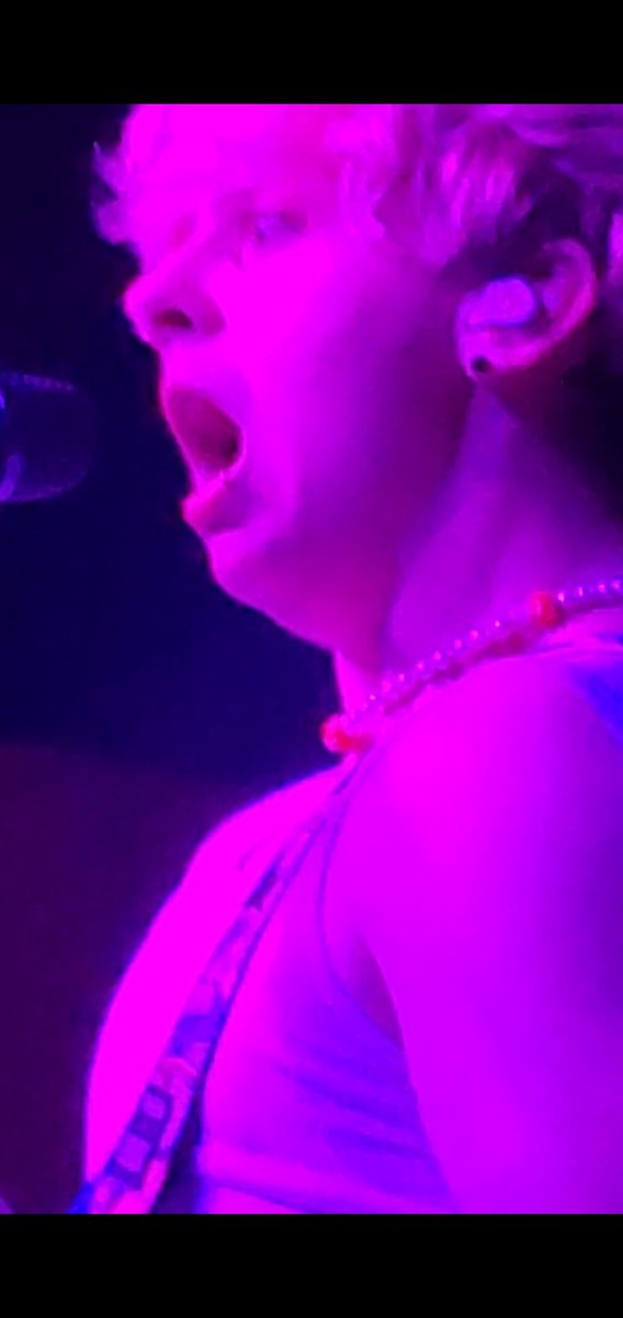 KaiMathew1's tweet photo. Omg @noahfinnadams you look scared -!!! XD 
#fyp #noahfinnce #tour #funny https://t.co/lkxgxwLc2l