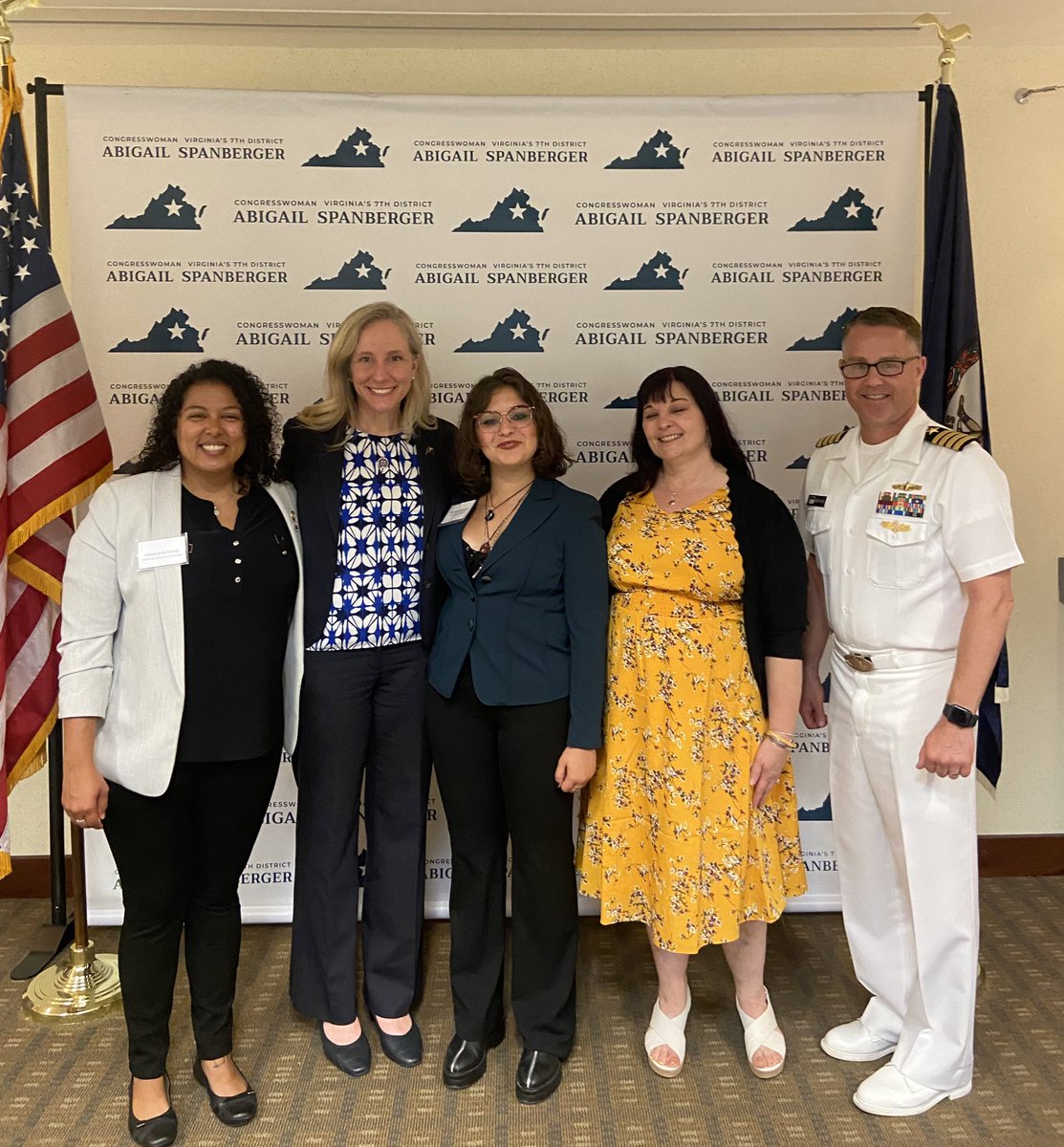 JennyFoudriat's tweet photo. It’s been a very busy week for this fabulous young lady. A journey to this point with so many to thank and so much to smile about. Ready for graduation and then on to USAFA! @SpanbergerVA07 @HSHS_Principal @TilleryCounsels @writemissesch @hshs_cfe @BethanyFirooz @hshscalc https://t.co/ek1qtHLuxF