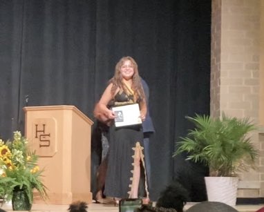 JennyFoudriat's tweet photo. It’s been a very busy week for this fabulous young lady. A journey to this point with so many to thank and so much to smile about. Ready for graduation and then on to USAFA! @SpanbergerVA07 @HSHS_Principal @TilleryCounsels @writemissesch @hshs_cfe @BethanyFirooz @hshscalc https://t.co/ek1qtHLuxF