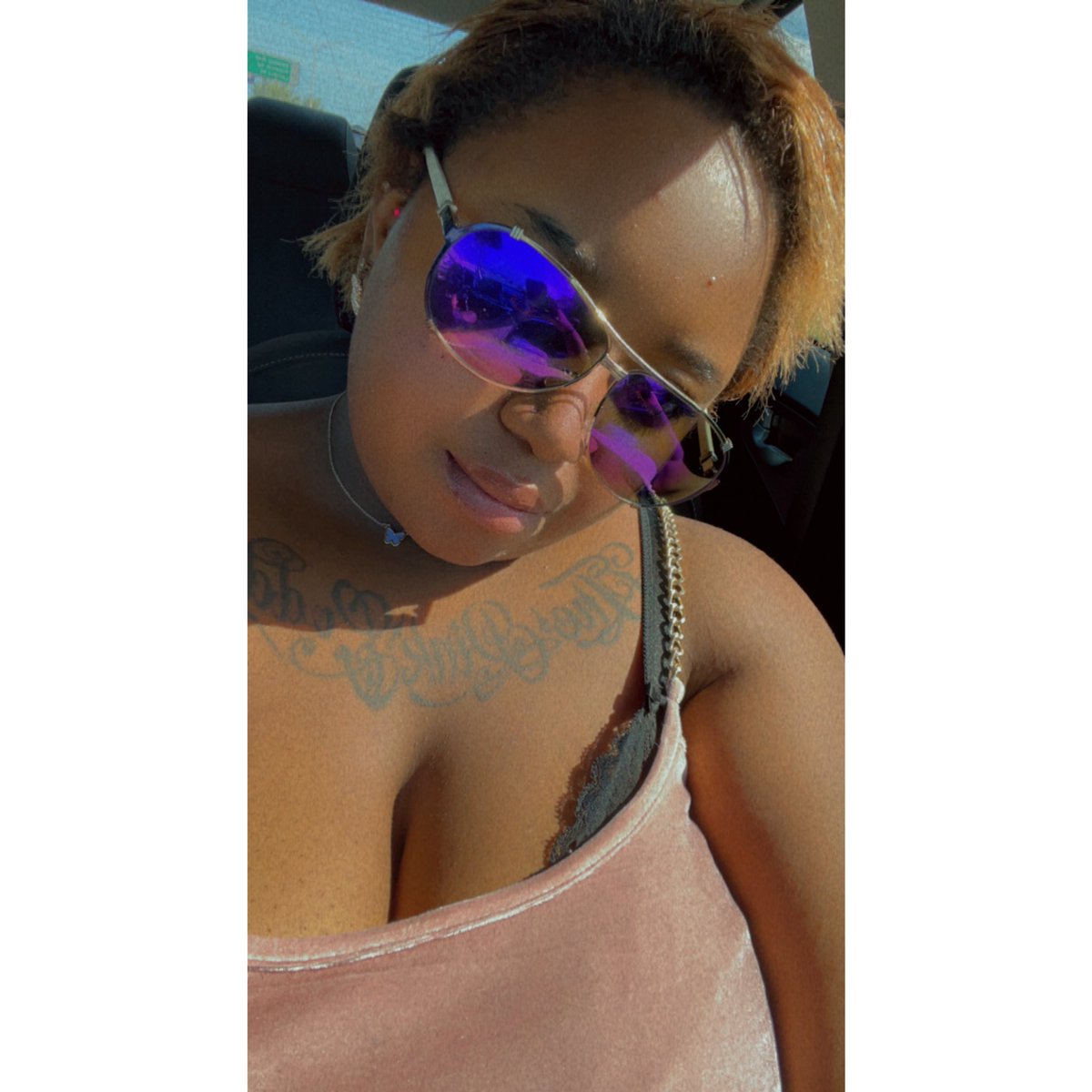 PinkGoddessTM's tweet photo. On my goddess type shit 👑 https://t.co/WnGotyuOCY