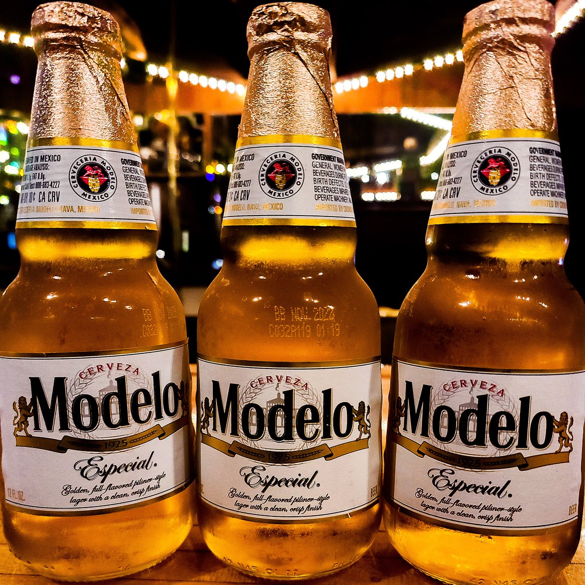 BeemersGC15131's tweet photo. Now proudly serving @ModeloUSA Especial #modelo #modeloespecial #beerandboobs #beerhere #fullservicebar #21andover #wecard #fullservicebar #drinkup #drinkspecials #nightlydrinkspecials #pittsburghnightlife #pittsburgh #gentlemensclub #stripclub #412 #theburgh #drinkresponsibly https://t.co/wEGv6cwLh3