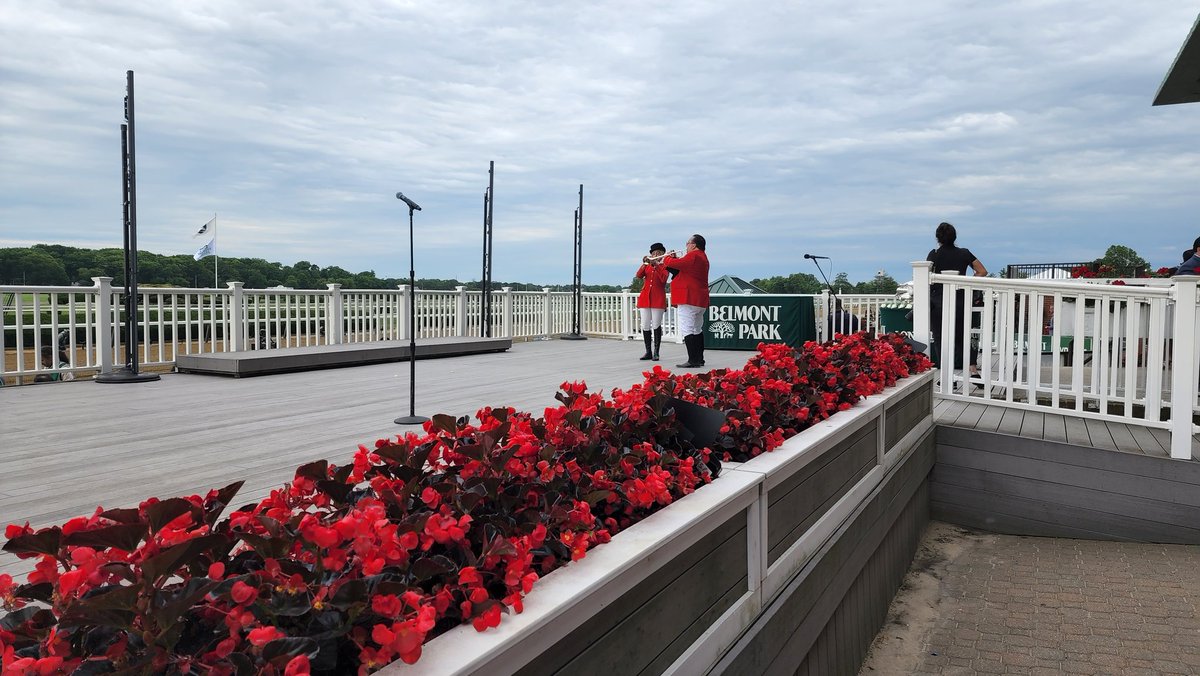 TECableGuy's tweet photo. Getting ready at the #BelmontStakes https://t.co/I0POSS4ghn