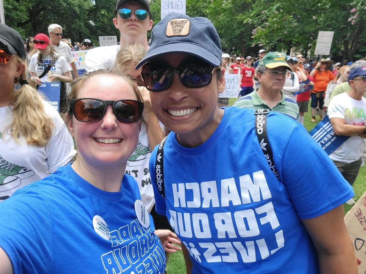SheilaJackson62's tweet photo. March For Our Lives in Atlanta. It’s time to make a change. End gun violence NOW!! https://t.co/zYgsb67vSj