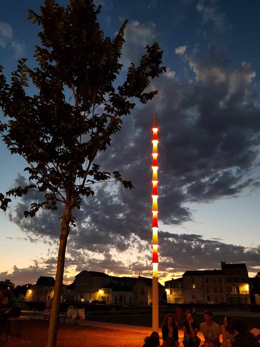 Mairie_Niort's tweet photo. #Niort #PortBoinot 😍 https://t.co/DrSQVKhedf