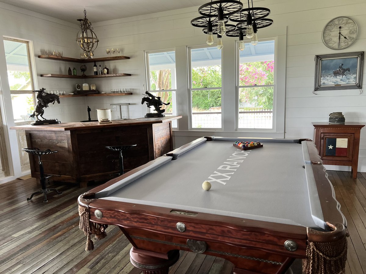 barndominium_us's tweet photo. THIS RANCH HOUSE INTERIOR

@mlaneseaa https://t.co/tKFI2cav85