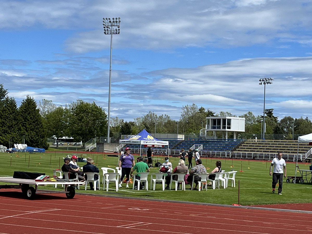 Thanks <a href="/uvic/">UniversityOfVictoria</a> for having us on campus for our #Trackshoes #bbq. #OT #operationtrackshoes #communityspirit