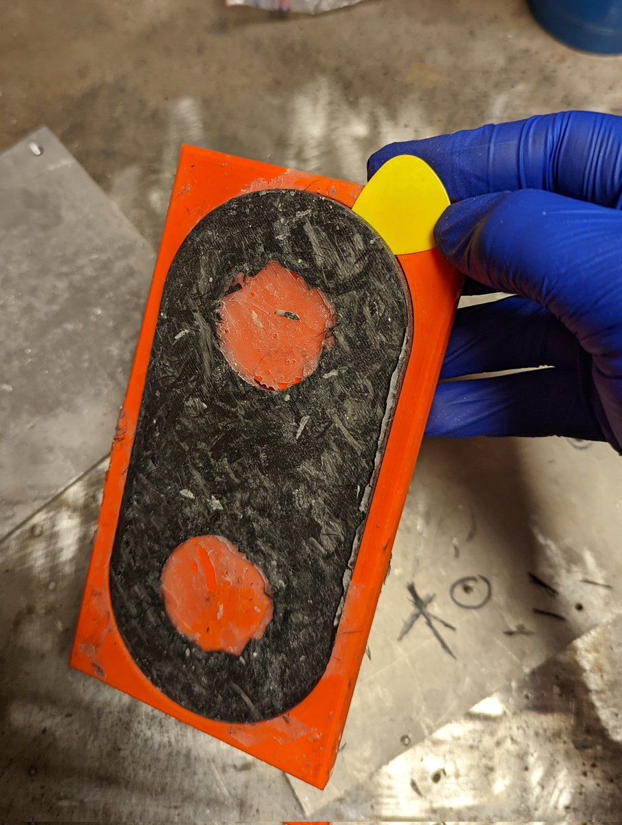 assortedhackery's tweet image. .@sharebrained&apos;s PortaPack plectrum: also handy for demoulding