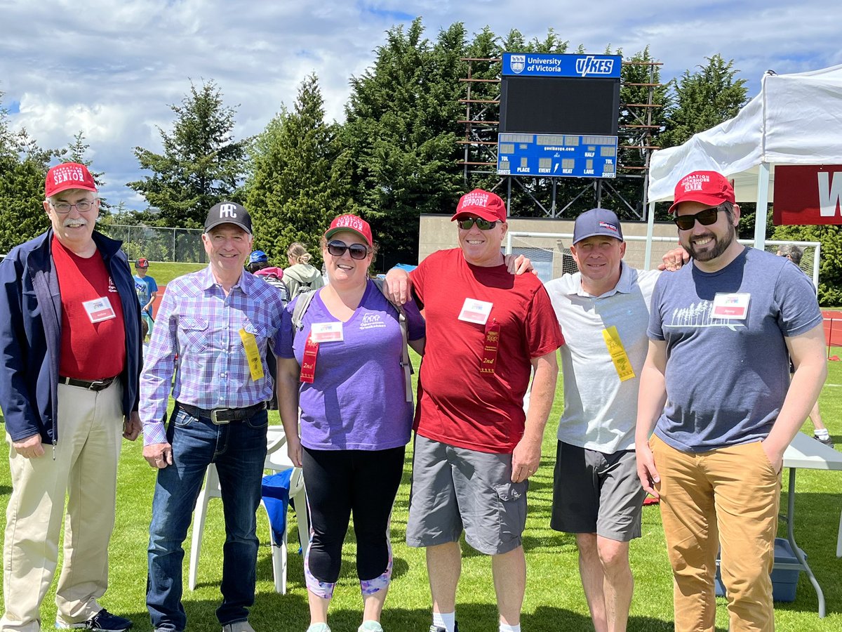 Did anyone see the wagon race? I spy Ed Bain and Jeff King from <a href="/CHEK_News/">CHEK News</a>. Thanks for your community support as always. #trackshoes #bbq #uvic