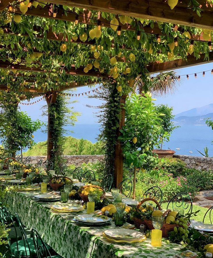 Feliz cumpleaños a una personita que se volvió muy importante para mí deseo con todo mí corazón que seas muy feliz hoy y siempre y que cumplas todo lo que te propongas, te quiero muchísimo hermosa, gracias por ser parte de mí vida.❤️

#LunitaBirthday