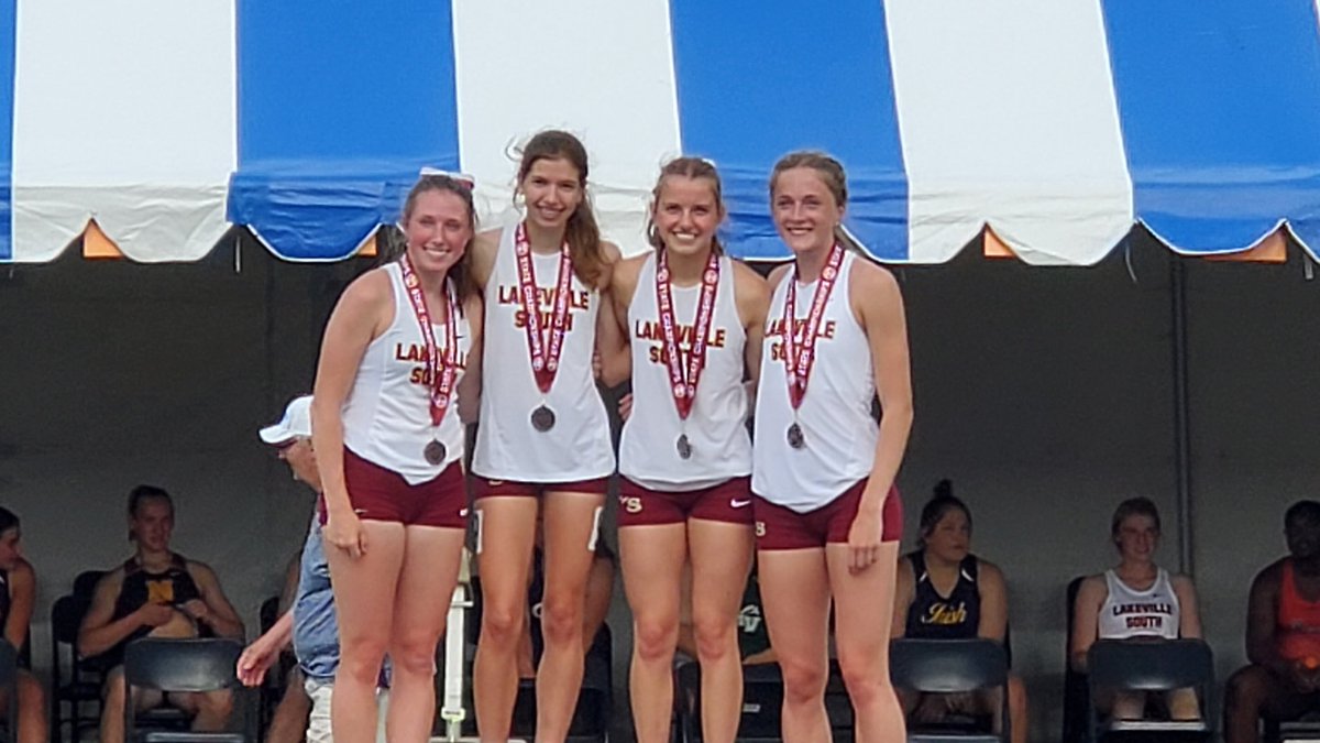 LSCougarTF's tweet photo. 4x2 team of Drew, Castro, Erickson, Grimm run 5th fastest time in school history to place 6th and earn All State honors! https://t.co/5hI5jMXmiF