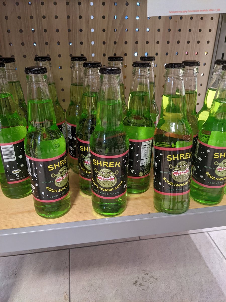 AvengingWolf4's tweet photo. I did not know they made a Shrek soda https://t.co/28mS1tEYji
