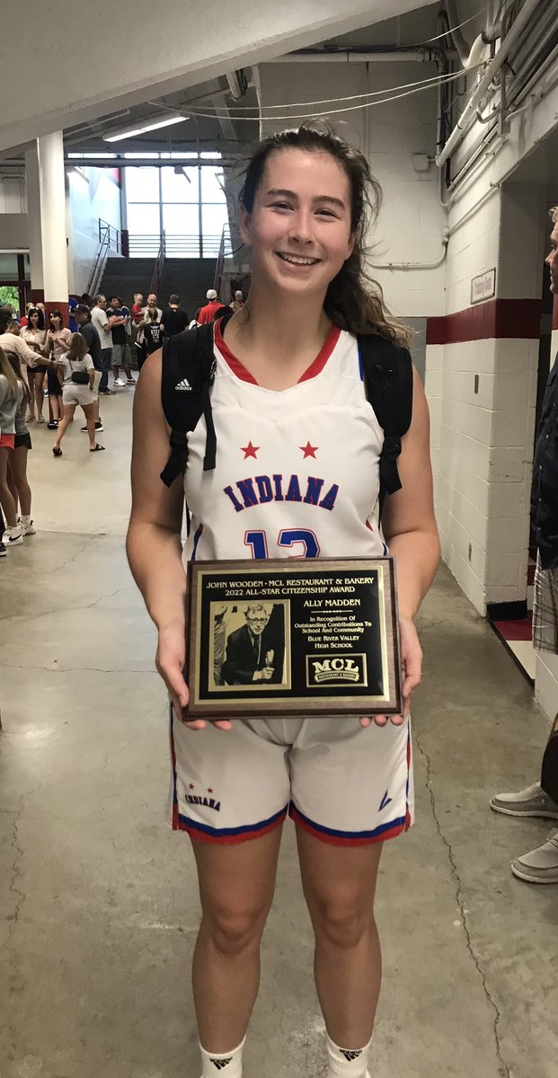 brvathletics's tweet photo. Congratulations to BRV’s All-Star, Ally Madden on receiving the John Wooden Citizenship Award! So VIKING PROUD of this young lady!  @TheCourierTimes @TheStarPress https://t.co/UrgZ74U2QG