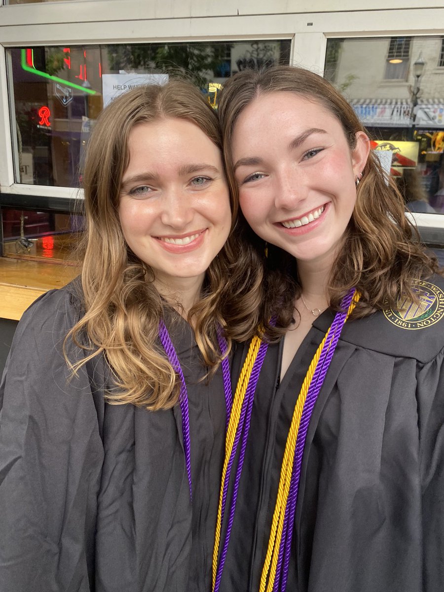 Go Naomi &amp; Cecelia! #UWGrad22