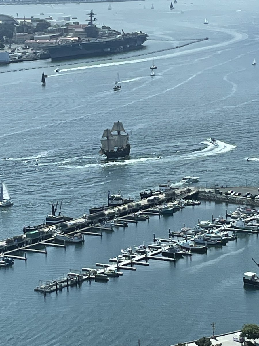 JohnCendpts's tweet photo. And just when you least expect it, the Spanish Armada shows up. https://t.co/kxv5zSiADl