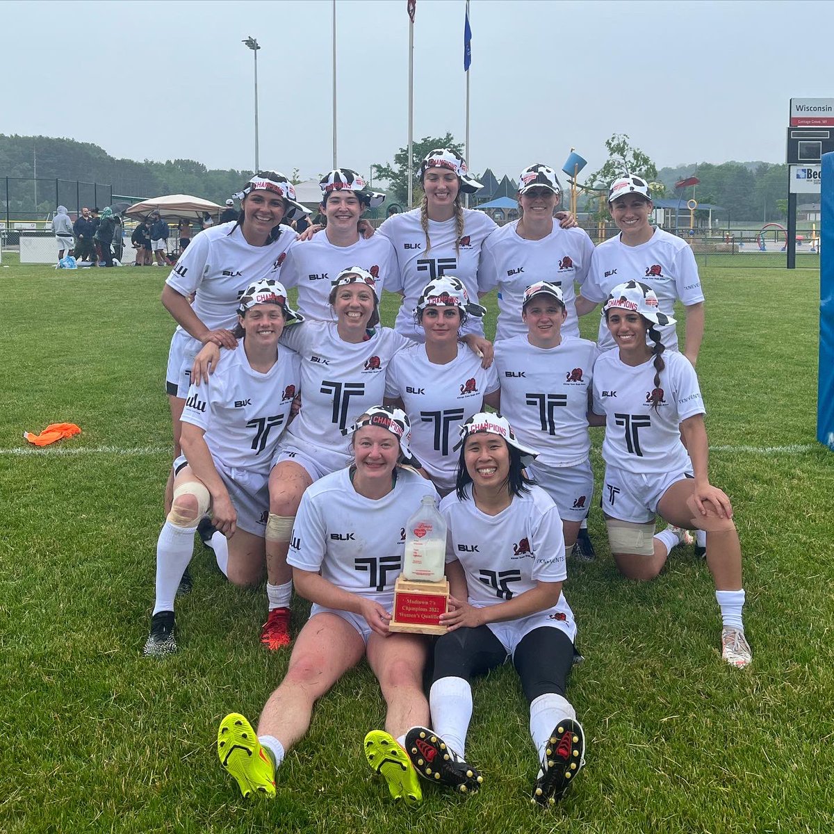 clrfc's tweet photo. #LionsWin The Lions brought home the milk from MadTown 7s, celebrating the first double of the summer as the Men’s and Women’s sides both take home the trophies! The second sides got in on the action too taking home 3rd on the Men’s side and 5th in the Women’s #paintitblack https://t.co/t6zazGulEg