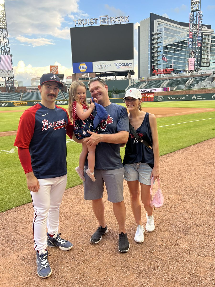 Shauna See tweet media