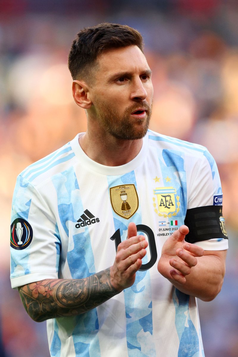 Messi cerró la peor temporada de su carrera con 40 G+A en 45 partidos, aparte 2 títulos. Repito, LA PEOR (!)

Dejó la vara demasiado alta