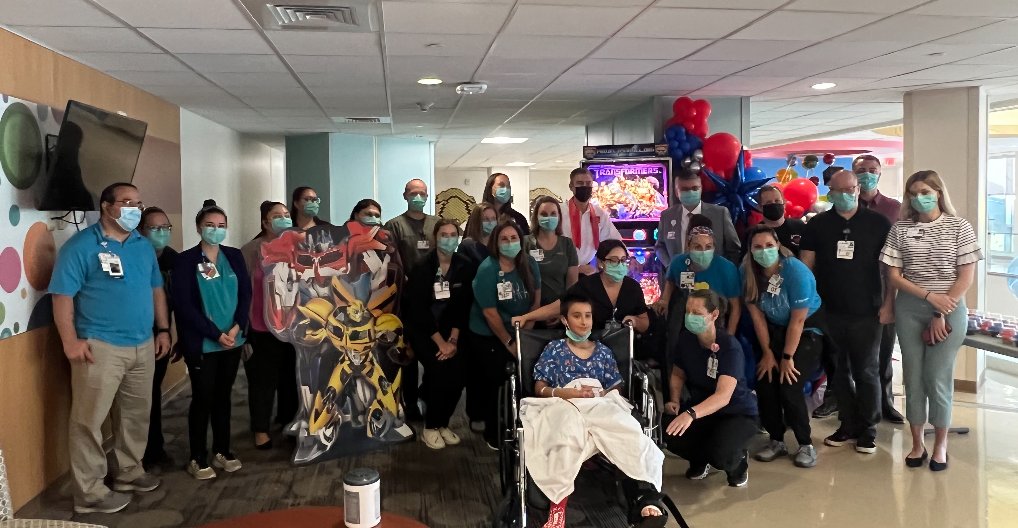 ProjectPinball's tweet photo. Yesterday on 06/10, the Project Pinball Team &amp; the community at Methodist Children's Hospital dedicated the #pinball machine Transformers by @sternpinballinc. Members of the San Antonio Pinball Enthusiast, Chris Doyle &amp; Mike McKenna joined us! #LAATour #ForTheKids #PinballNews https://t.co/m7TmZbySl0