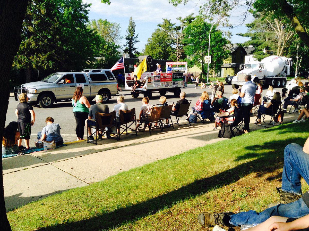 richneumeister's tweet photo. The Todd County GOP truck.
Did not see a DFL one.
#longprairie parade. https://t.co/2wfRi05K3I