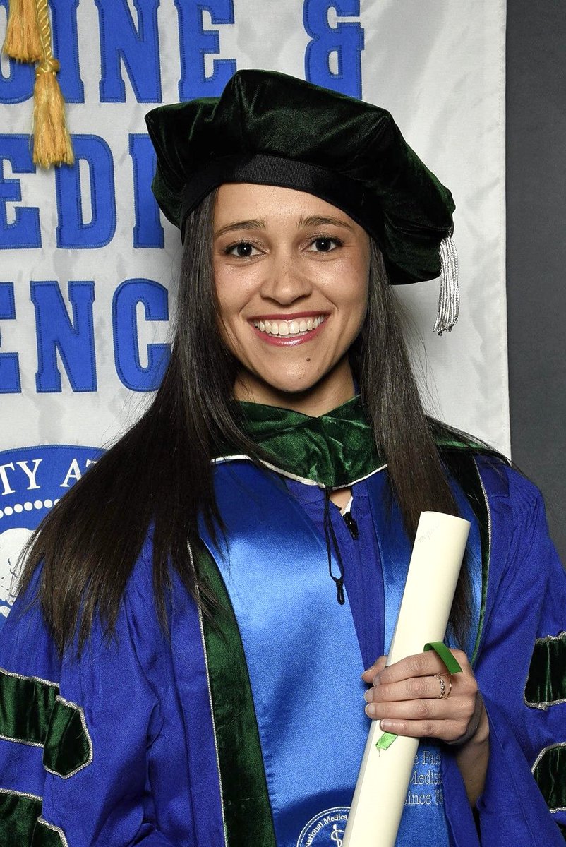 _MaritzaTaylor's tweet photo. From then 👶🏼 till now 👩‍⚕️ … Immense gratitude for the lifelong dream that officially became a reality 👩‍⚕️🩺🥼 #femalephysician #WomenInMedicine #WomenInSTEM #futureneurosurgeon #WomenInNeurosurgery https://t.co/XhMiomRNta