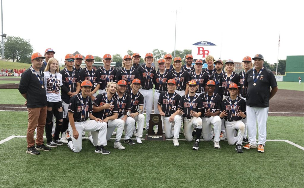 Congrats to our baseball team of 2022 for a record breaking season!
*First time MCHS Sectional Champions
*First time MCHS Super-sectional Champions 
*First MCHS baseball team at the State championship
#WarriorReady156 Photo from Gary Middendorf at Shaw Local