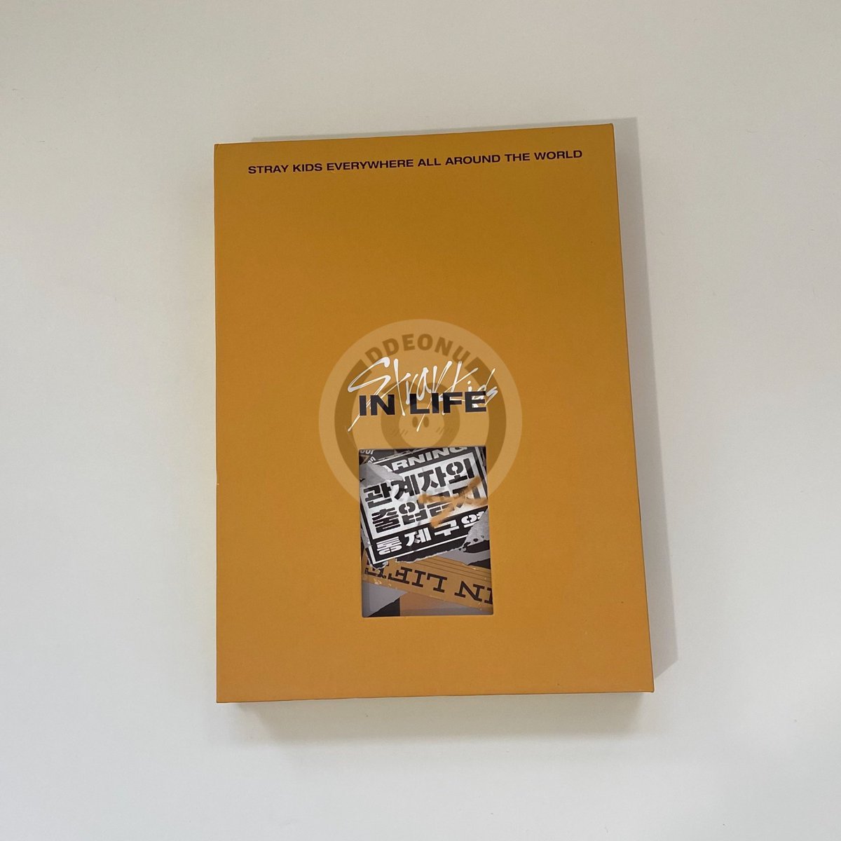 en_ddeonucart's tweet photo. ꒰ wts | lfb ꒱

Stray Kids In Life Unsealed Album (B Type)

#ddeonubentablez

⤷ DM Condition 
⤷ Quitting Sale
⤷ 120 pesos each + PF
⤷ PAYO / Flexi DOP

Inclusion:
-Outer Box
-Photobook
-Postcard
-CD

Tags: SKZ, Stray Kids, In Life https://t.co/kcQ1bMjgJ2