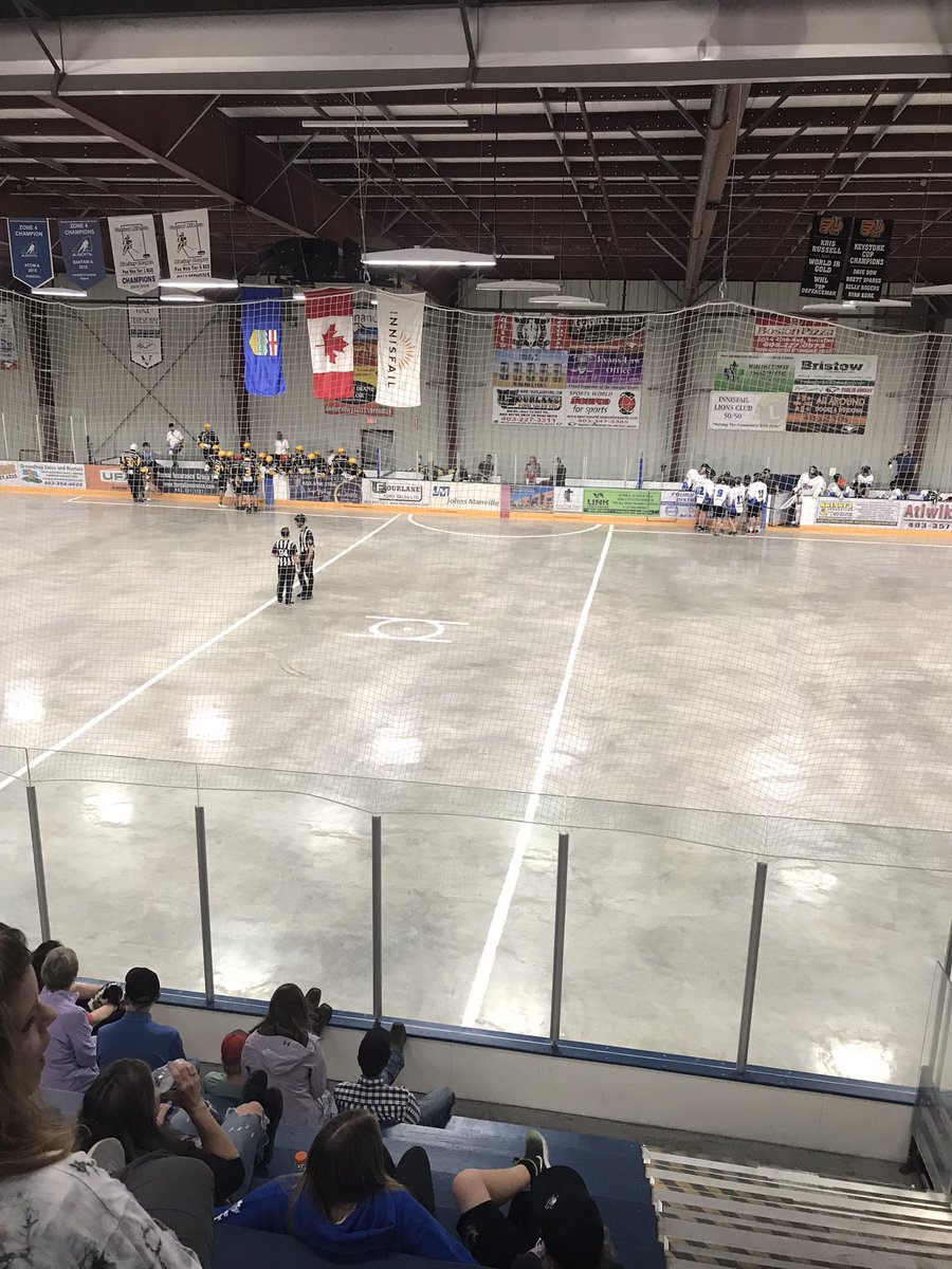Almost ready for <a href="/RMLaxL/">RMLL</a> action in Innisfail. We’ve got the @OldsMavericks and Calgary Chill on <a href="/965CKFM/">96.5 CKFM</a> and <a href="/Berndthoughts/">Bernd Van't Klooster</a> with the call. #RMLL #GoMavs