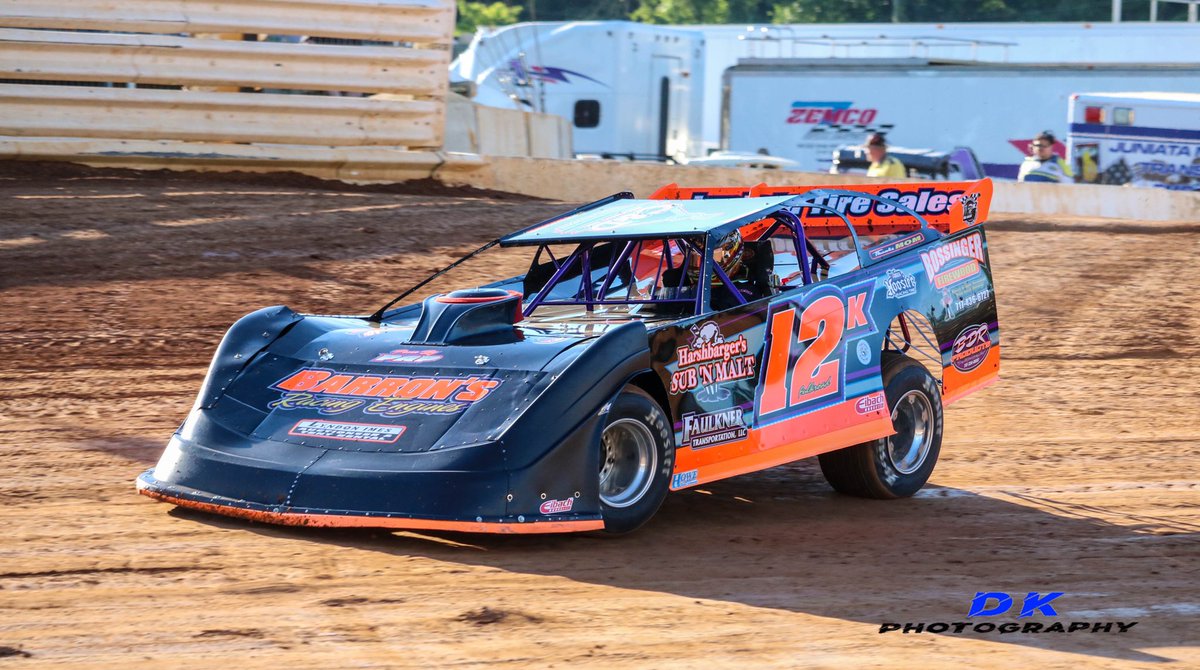 Derick_2k's tweet photo. Turn 4 photos from @PortRoyalSpdway @WingedNation #tweetmyseat https://t.co/DzRqbpaRoa