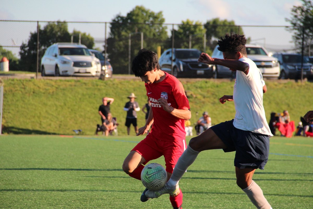 wvsoccer's tweet photo. Action shots from tonight's 17U boys WV ODP team vs. Maryland. #WVSAODP #WVSAProud @MSYSA https://t.co/Z2UIwul4JR