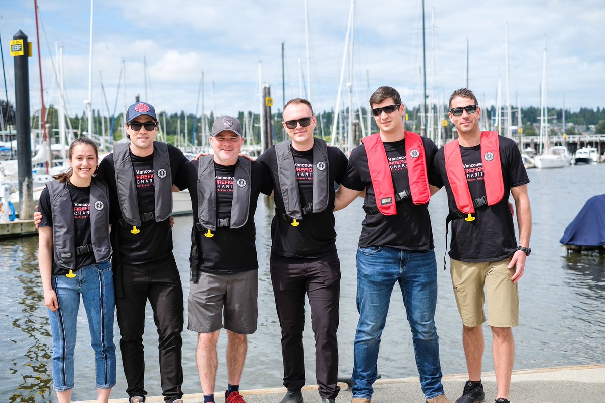 james_vancity's tweet photo. Thank you @VarietyBC for inviting our off-duty firefighters to join you at the Boat for Hope today. 

#Vanfirecharities is grateful to be a part of the first on-water event in three years. 

#Vancouver #firefighters #CommunityService https://t.co/SOYtW7dtvh
