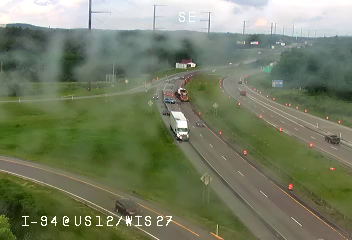 WisconsinNews3's tweet photo. Jackson Co. | UPDATE
Roadway I-94
Direction Westbound
Description Incidents - Crash on I-94 West at US 12/WIS 27. The right lane is closed. https://t.co/rGcOVxJ3HJ