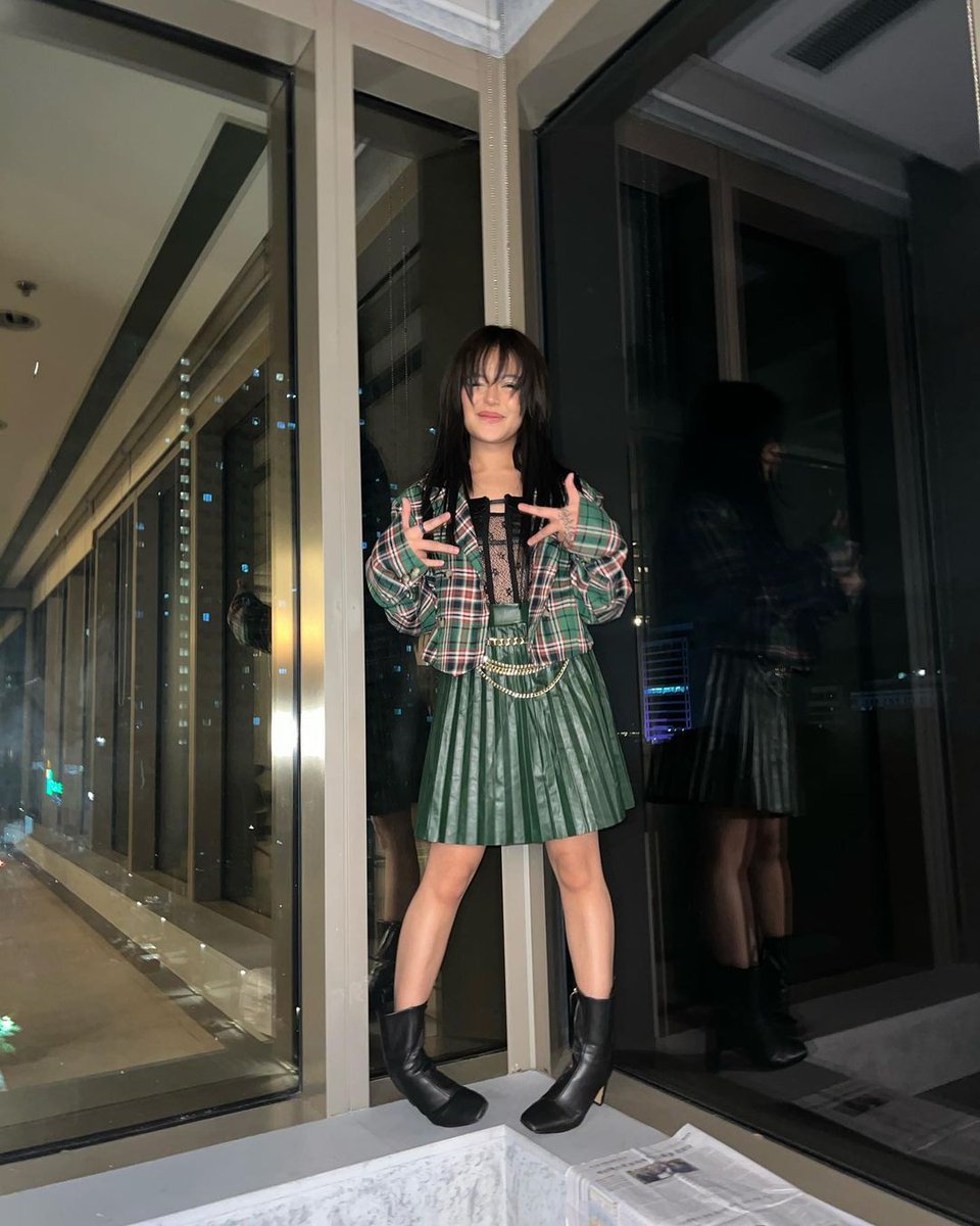 macqnine's tweet photo. ang cute mo @janineOTOT 👉🏻👈🏻🖤

#JanineBerdin https://t.co/qBkNsy5784