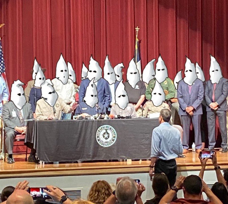 gregdemarco1964's tweet photo. @tlecaque @southern_yankie #FFascism #StandAgainstFascism https://t.co/0Q0M01YrU2