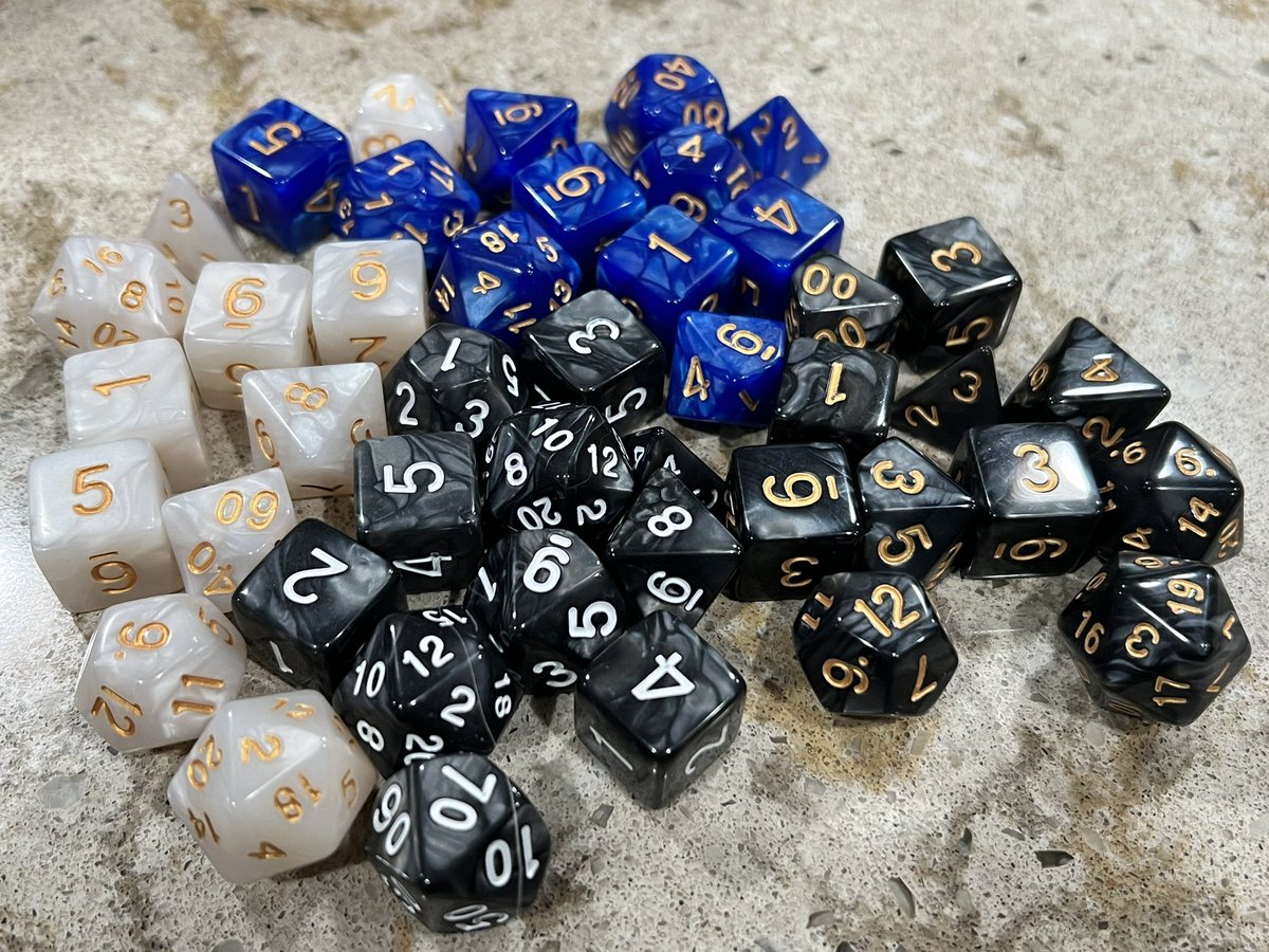 JDogTheJester's tweet photo. Another month! And another group of wonderful dice from @TabletopLoot I don’t have many 11 piece sets, so it is nice to get some more! Pretty, simple, and very nice! #LootTroupe https://t.co/4UIDxucbdR
