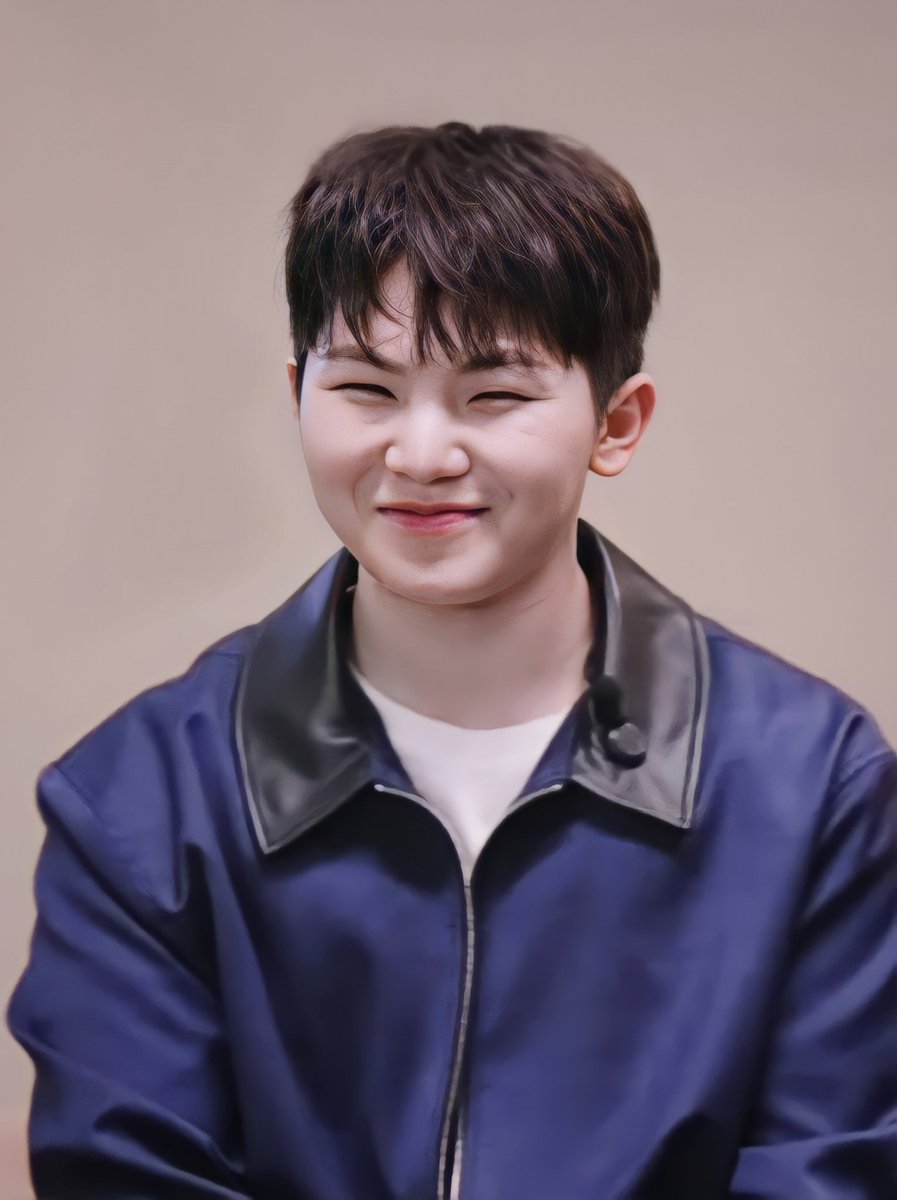 lu_22_carat's tweet photo. HQ pics
220611 침펄인물사전 | 3장 우지 of 세븐틴 편
#우지 #WOOZI #calmman #침착맨
#세븐틴 #SEVENTEEN #SVT_HOT https://t.co/S8HTAvd0rl