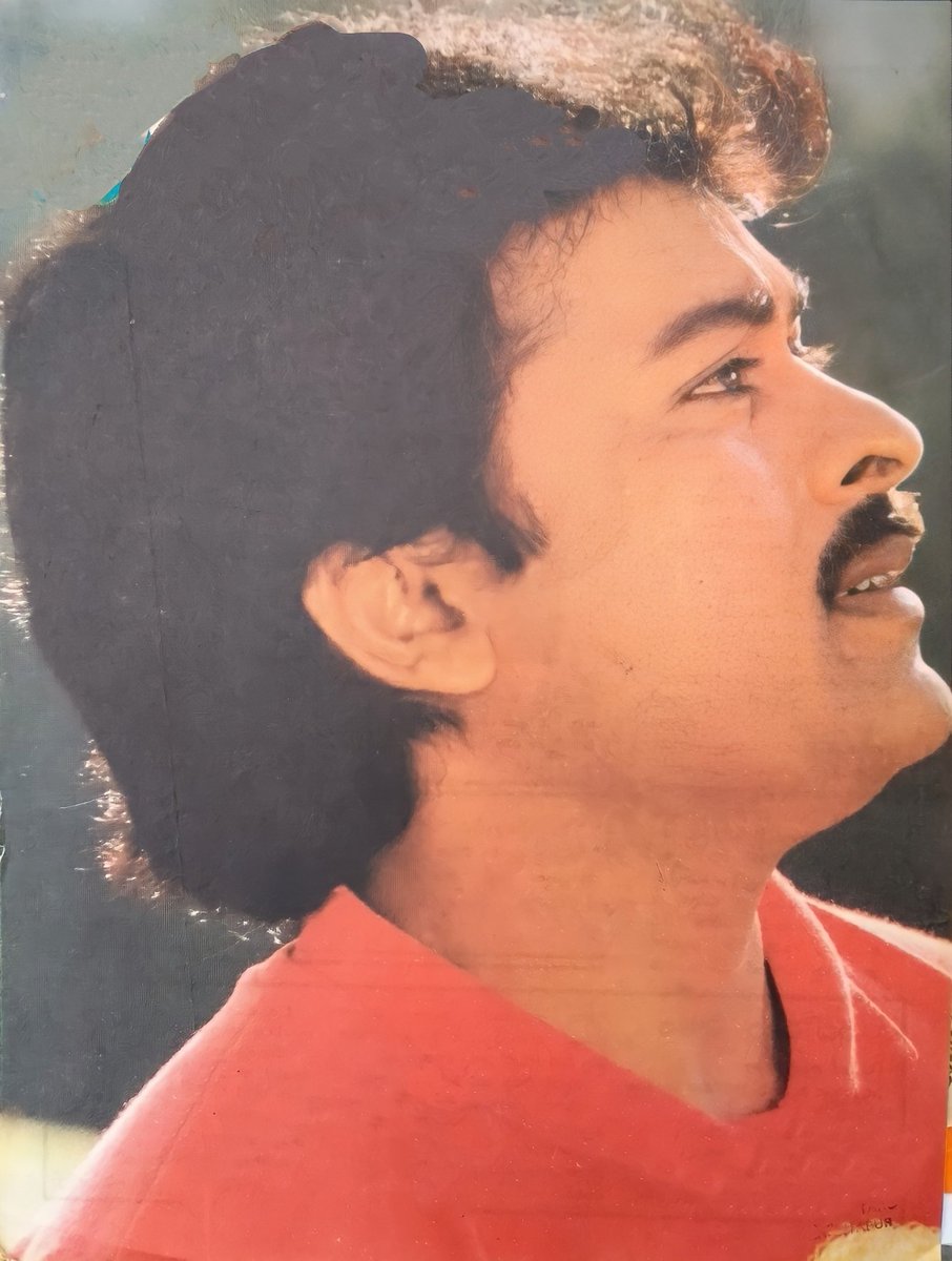 Vijayrammudhir2's tweet photo. @KChiruTweets రాజా విక్రమార్క
#Retouch #MegastarChiranjeevi
#Chiranjeevi𓃵 #bossfan https://t.co/LlghkMaN94